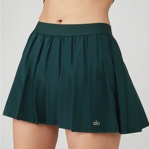 ALO Yoga Women's Midnight Green Varsity Tennis Skirt Small
